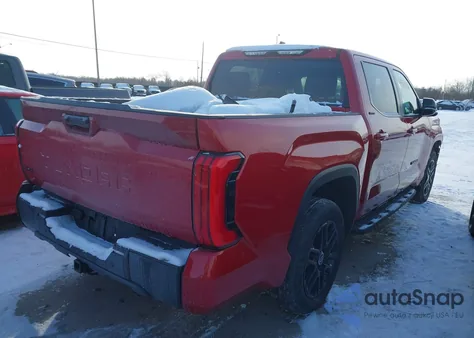 2024 Toyota Tundra Hybrid Limited 4Wd z USA, uszkodzony, nr VIN 5TFWC5DB2RX080318